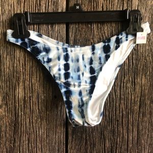 High legged bikini bottoms. Never worn